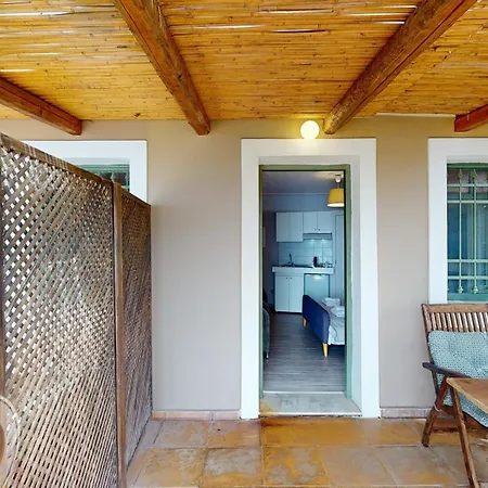 Vrachokipos Holiday home *